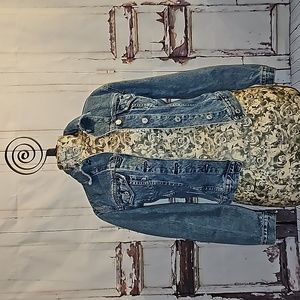 GAP DeNiM TRuCKeR JaCKeT SiZe XS